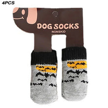 Dog Cat Socks 4 PCS Non-Slip Christmas Shoes Festival Themed Woven Paw Protector Knitting Pet Supplies for Floor Indoor WWO66