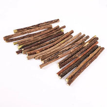 Cat Chew Toys Catnip Toys Matatabi Silvervine Sticks Kitty Toys Wooden Stick Kitten Teething Toys Molar for Cats Play Supplies