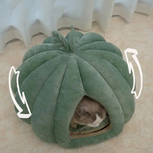 Enclosed Cat Nest Winter Warm Cat Bed Pumpkin Shape Pet Sleeping House for Cats Comfortable Washable Cat Sleeping Bed Pet Supply